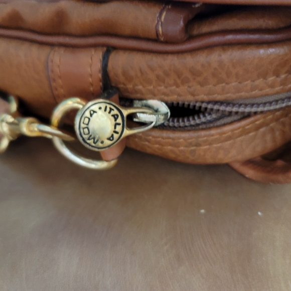 Authentic Cesare Paciotti double-stitched leather bag - Picture 2 of 13